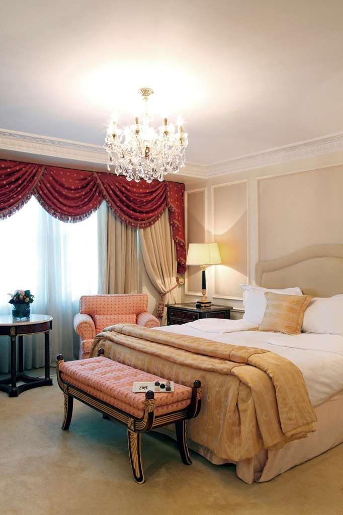 The Bentley Hotel *